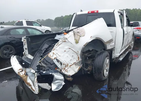 2016 Ram 1500 Big Horn z USA, uszkodzony, nr VIN 1C6RR7LG0GS186787